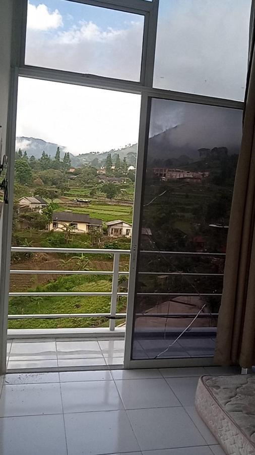 Villa Kaca 88 Cianjur Zewnętrze zdjęcie